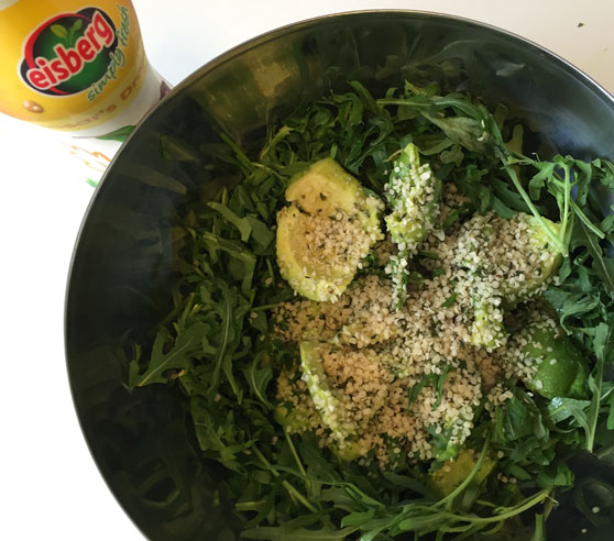 rucola-avocado-hemp
